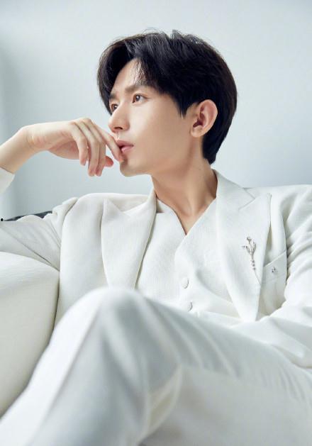 成毅娱乐吃瓜爆料是真的吗,真相揭秘还是无稽之谈？