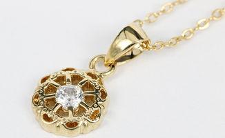 娱乐吃瓜酱铜首饰,娱乐吃瓜酱的奢华首饰揭秘